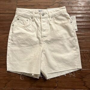 BDG Urban Outfitters 90’s Long Inseam Shorts Size 28